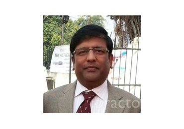 Dr Vivek Saxena 